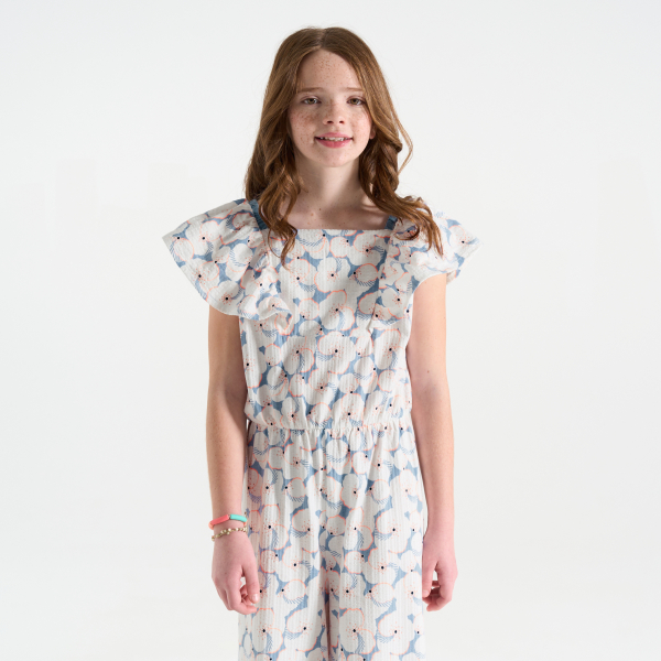 بدلة جمبسوت طويلة، بللون الأزرق السماوي وبرسوم مطبوعة، للفتيات